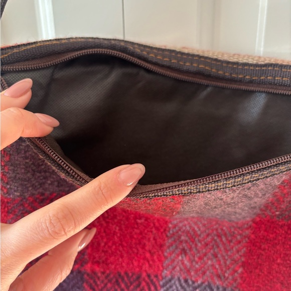 Woven Multicolor Stripe Crossbody Bag - Picture 10 of 10